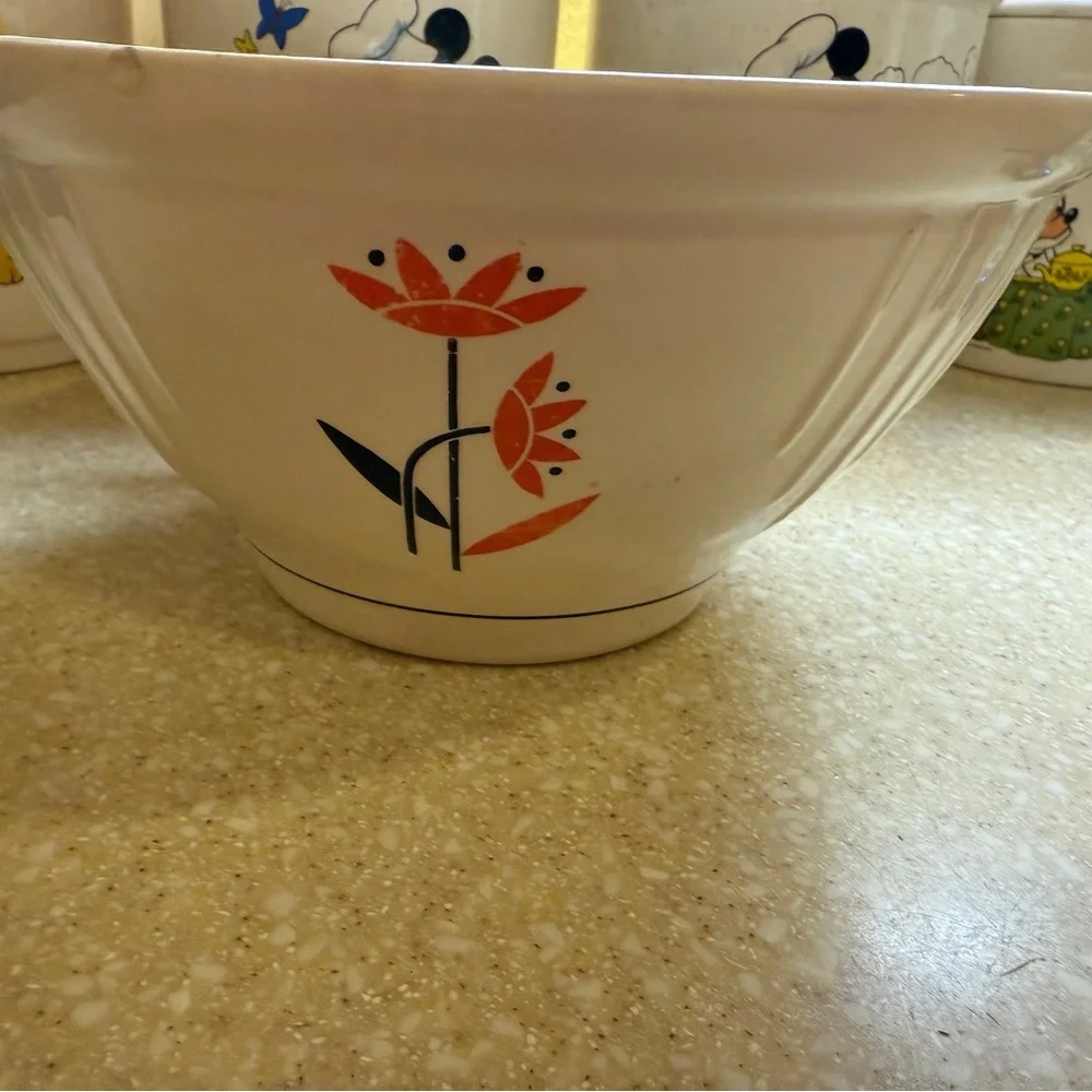 Vintage Harker Hotoven Ceramic Pottery Bowl White Dish Red Flower